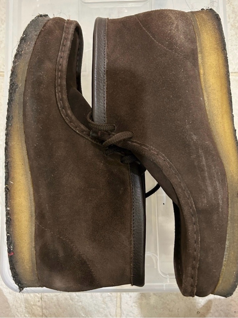 Men's Clarks Wallaby Brown Suede Shoes - Classic Lace-Up Comfort